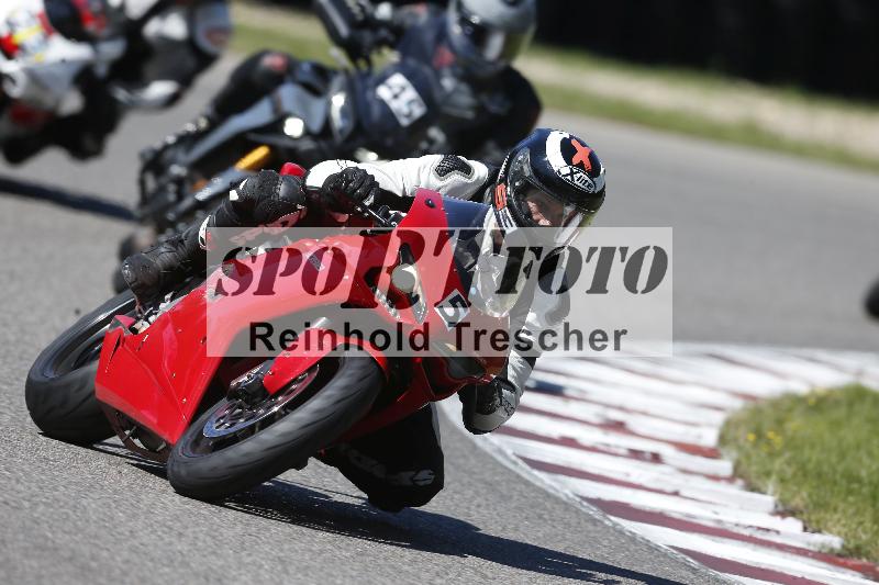 /Archiv-2025/48 25.08.2025 Cornu Master School ADR/blau-bleu/5